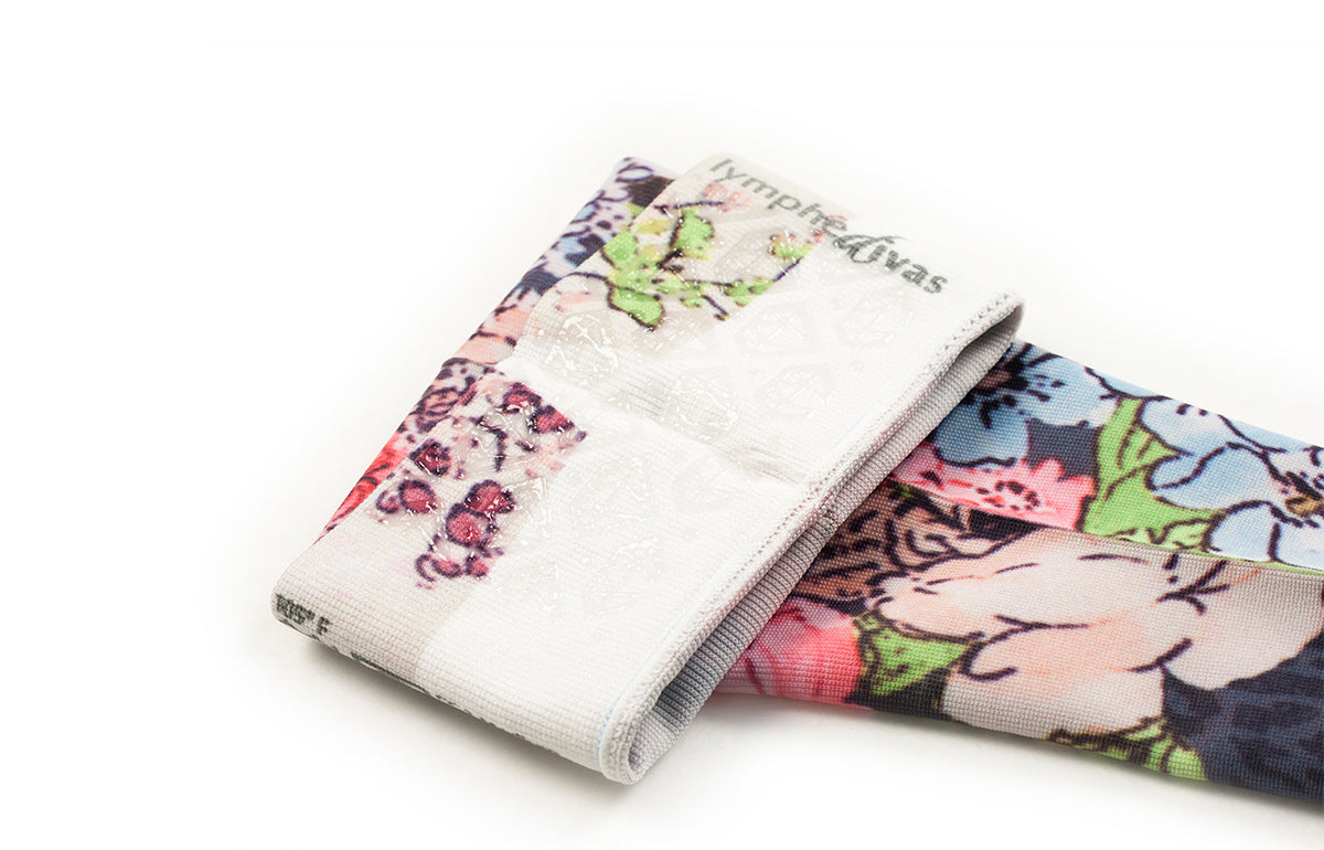 Bloomin Betty Dark Gradient Compression Arm Sleeve