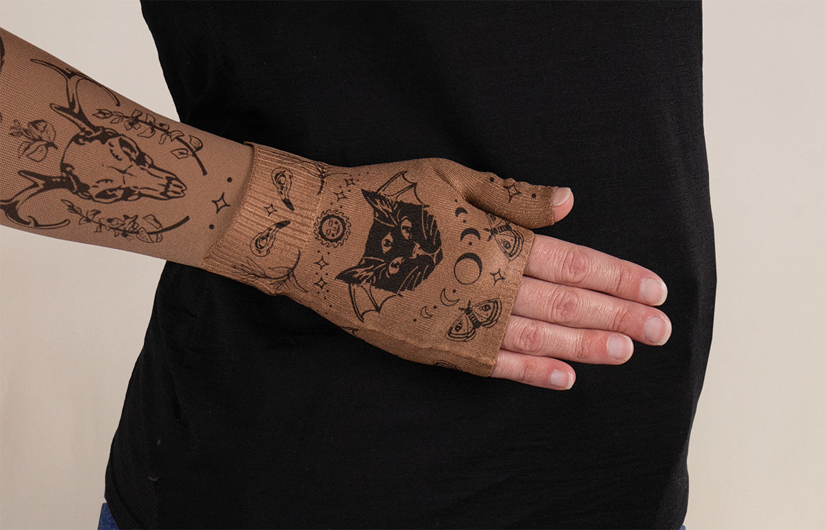 Oddities Mocha Gradient Compression Gauntlet
