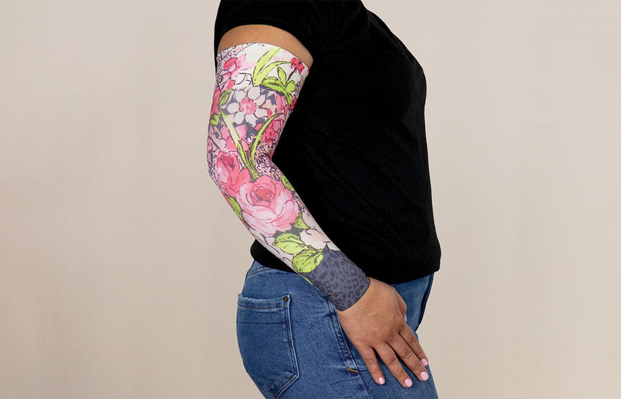 Bloomin Betty Dark Gradient Compression Arm Sleeve