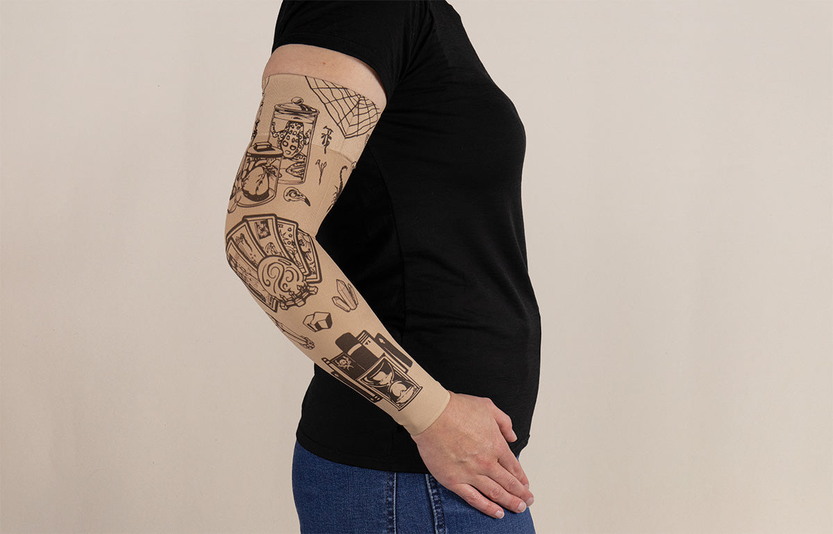 Oddities Beige Gradient Compression Arm Sleeve