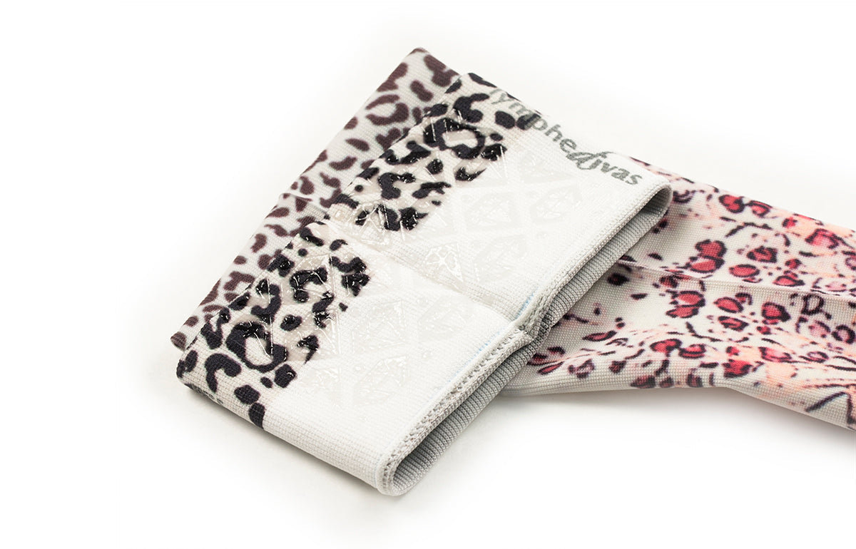 Bloomin Betty Light Gradient Compression Arm Sleeve
