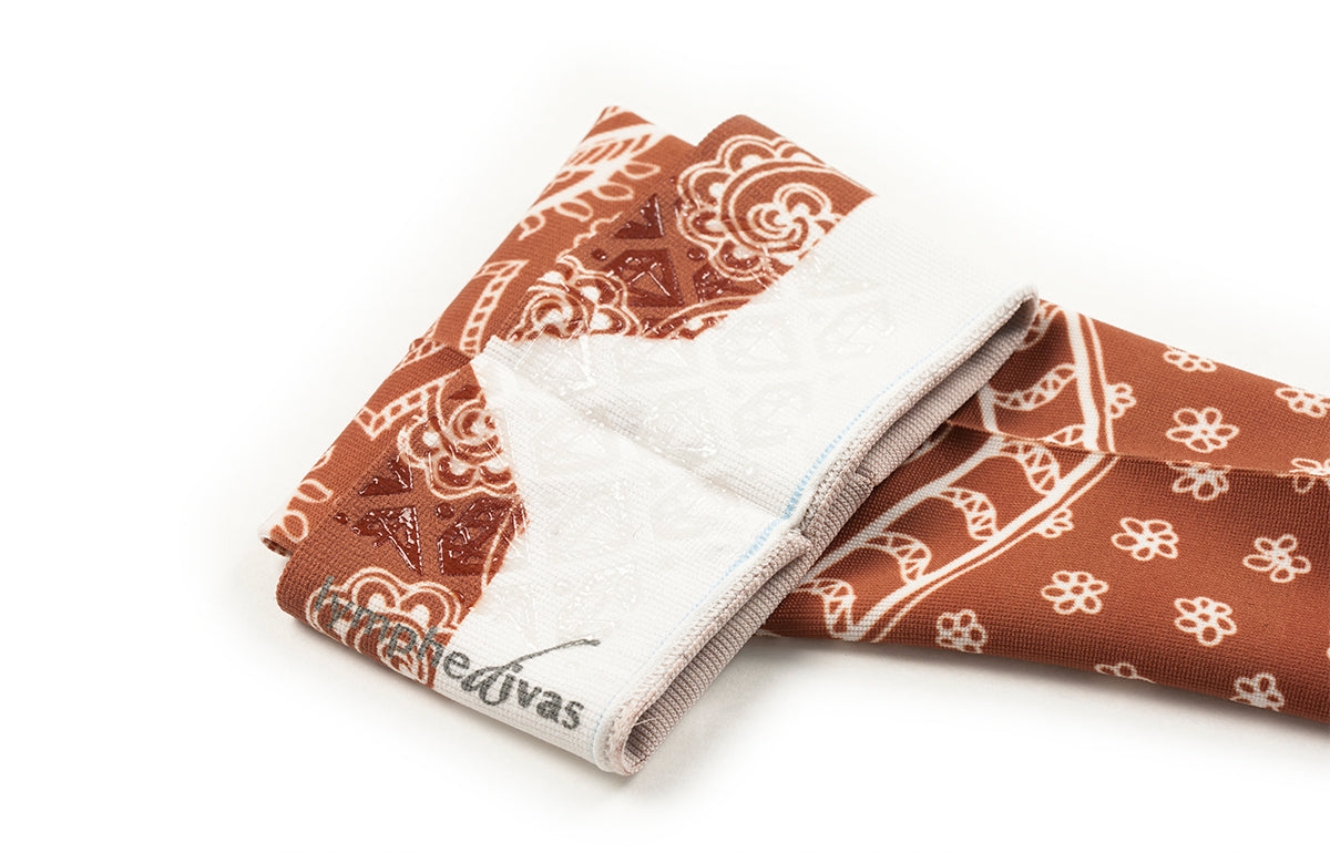 Daisy Dark Gradient Compression Arm Sleeve