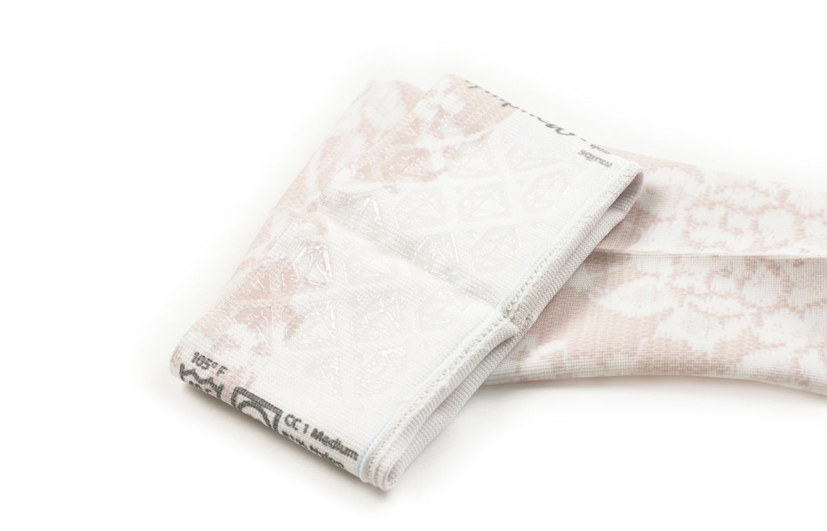 Darling Fair Gradient Compression Arm Sleeve