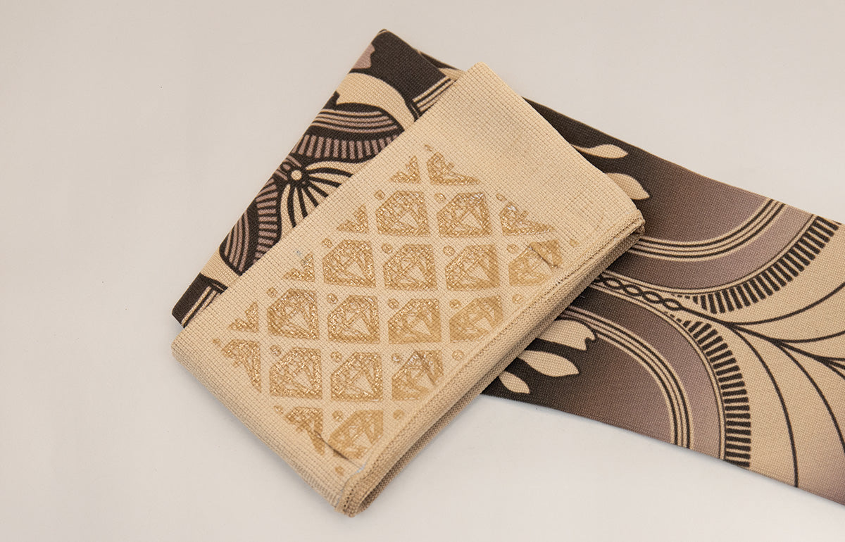 Gatsby Beige Gradient Compression Arm Sleeve