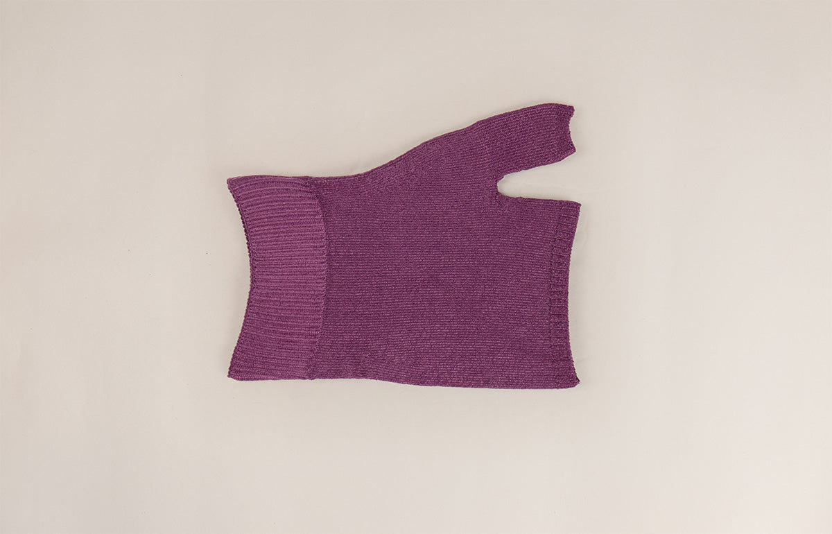 Purple Gradient Compression Gauntlet