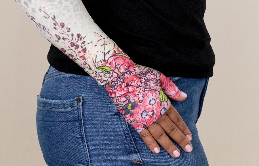 Bloomin Betty Light Gradient Compression Gauntlet