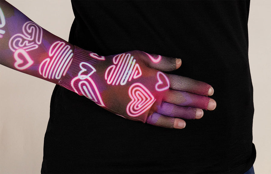 Amore Gradient Compression Glove