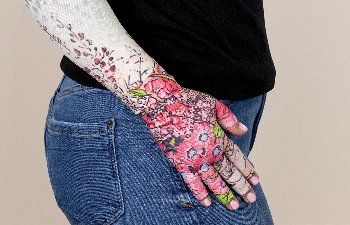 Bloomin Betty Light Gradient Compression Glove