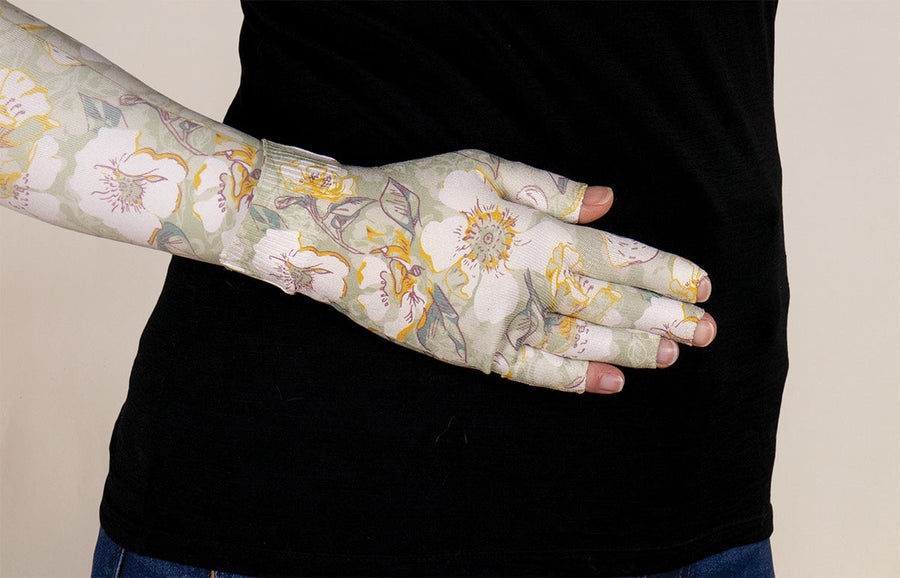 Cynthia Gradient Compression Glove
