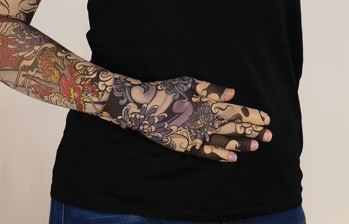 Dragon Lair Beige Gradient Compression Glove