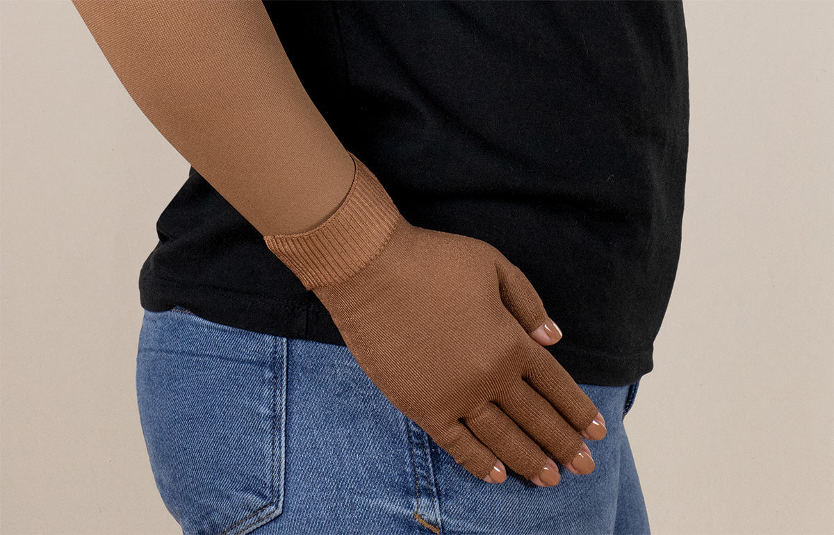 Mocha Gradient Compression Glove