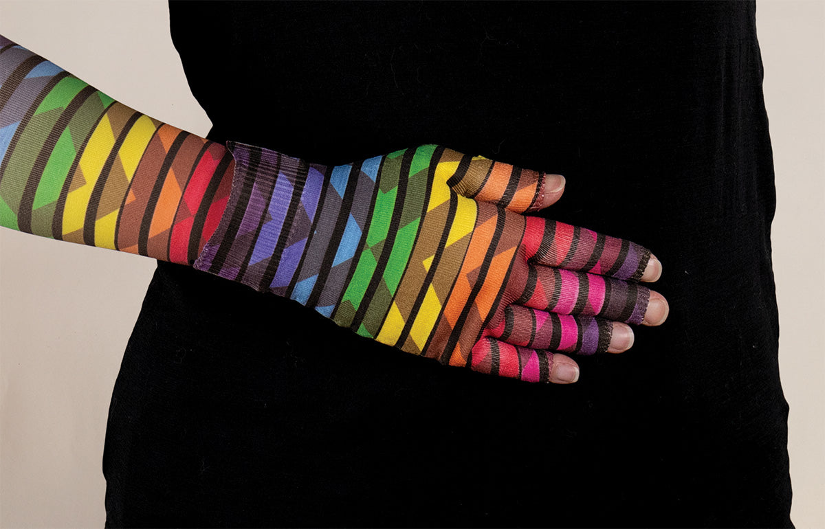 Roller Disco Gradient Compression Glove