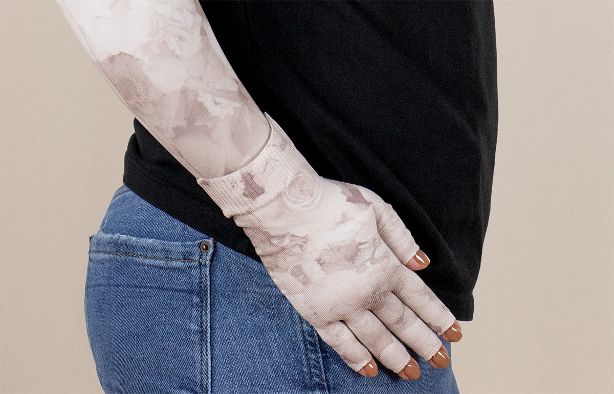 Romantic Rose Gradient Compression Glove – Rescue Legs