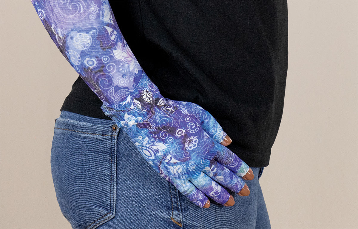 Sapphire Gradient Compression Glove