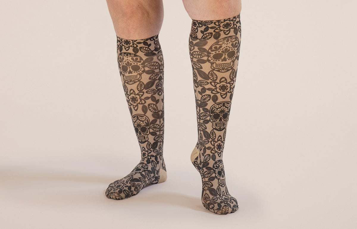 Macabre Beige Gradient Compression Socks