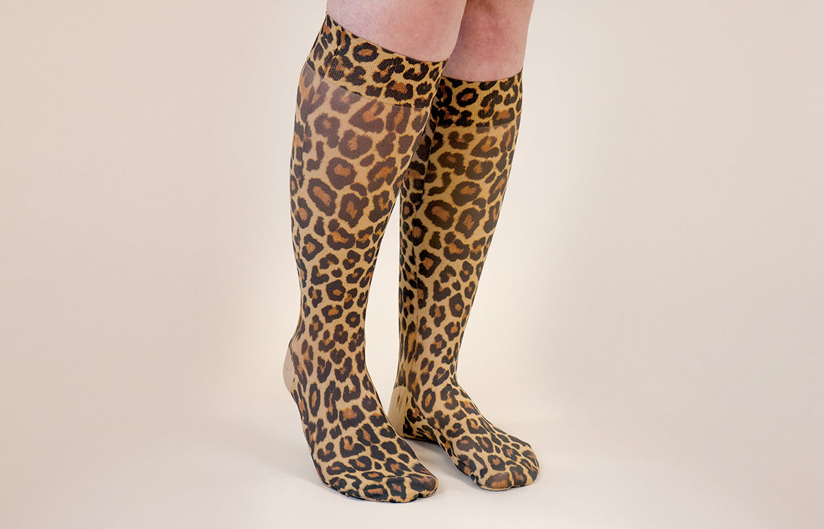 Leo Leopard Gradient Compression Socks