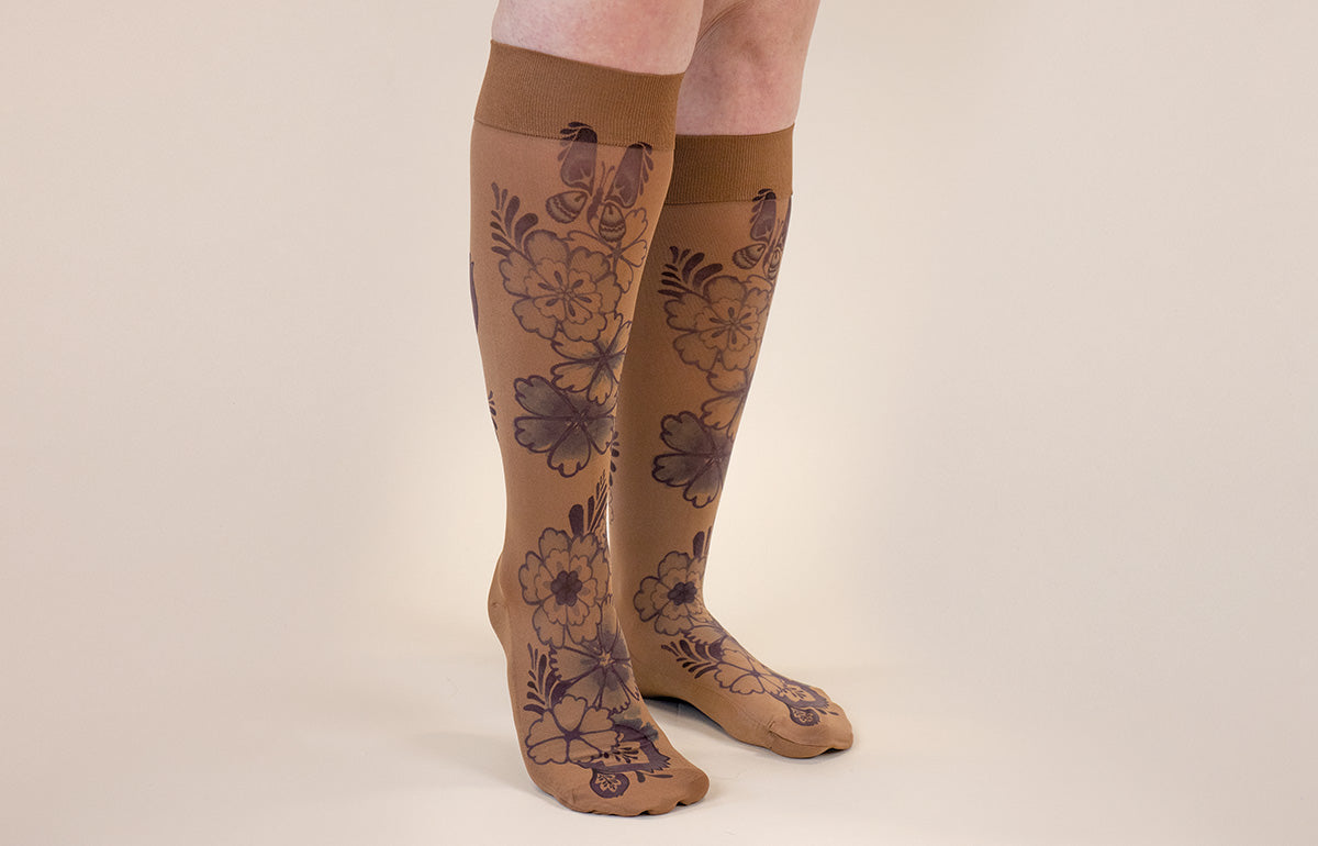 Serenity Mocha Gradient Compression Socks