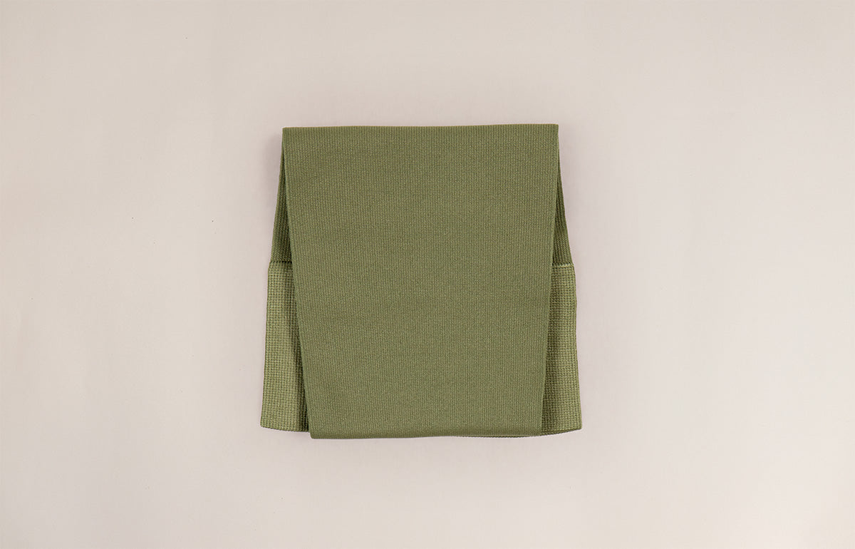 Olive Gradient Compression Arm Sleeve